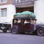 Mugwump the vintage Austin car outside Lord Montague’s flat in London